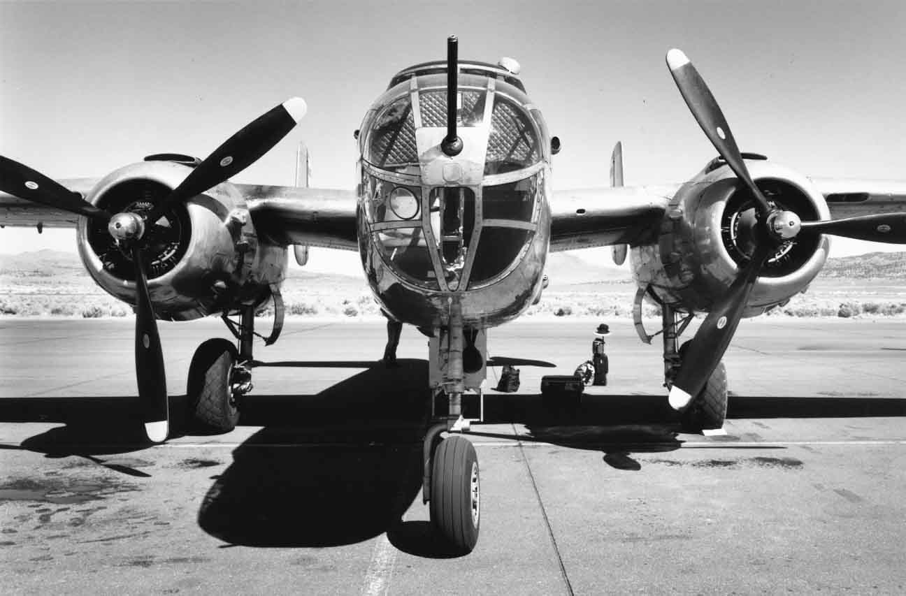 B-25, horizontal